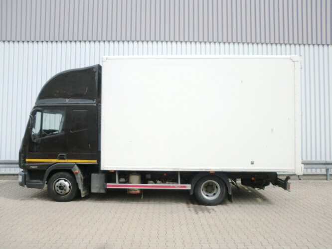 Samochód ciężarowy furgon Iveco EuroCargo 75 E 17/4x2 EuroCargo 75 E 17/4x2, 6x VORHANDEN!: zdjęcie 3