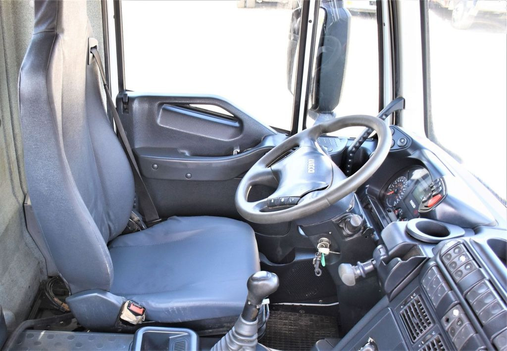 Samochod ciężarowy z HDS Iveco TRAKKER 360 * Kipper 5,60m* PK 15500/FUNK * 6x4: zdjęcie 12