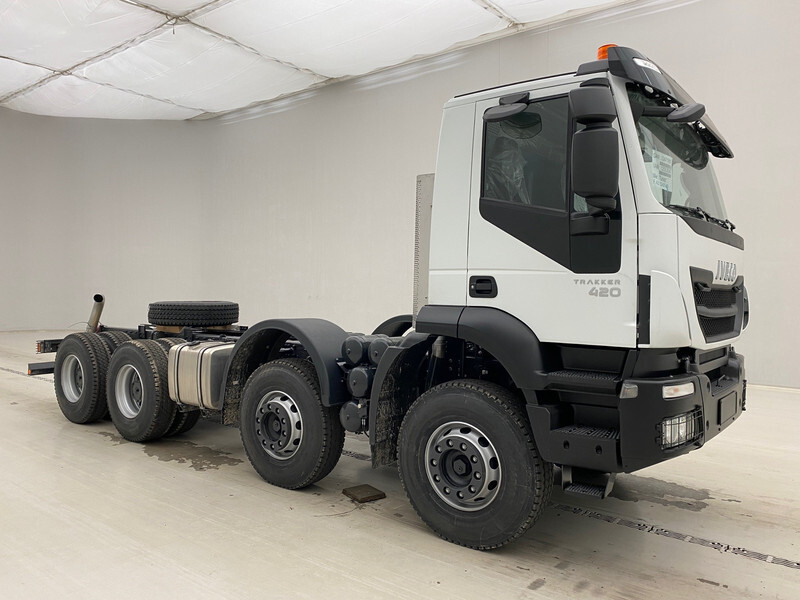 Nowy Samochód ciężarowe pod zabudowę Iveco Trakker 420 - 8x4: zdjęcie 3