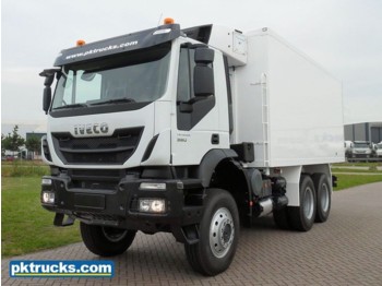 Nowy Samochód ciężarowy chłodnia Iveco Trakker AD380T38H 6x4 Frigo truck: zdjęcie 1