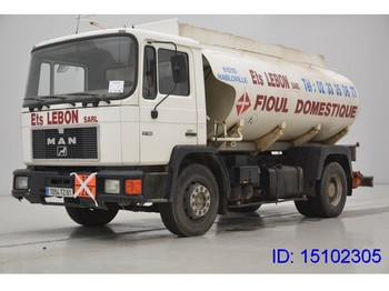 Samochód ciężarowy cysterna dla transportowania paliwa MAN 17.192: zdjęcie 1