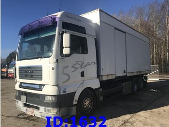 Ciężarówka izotermiczna MAN 26.480 6x2 BDF: zdjęcie 1