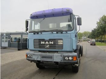 Samochód ciężarowe pod zabudowę MAN 41.464 ( 8x4 - CHASSIS CABINE): zdjęcie 1