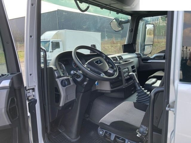 Samochód ciężarowy skrzyniowy/ Platforma, Samochod ciężarowy z HDS MAN TGS 26.420 Flatbed + crane 6x2: zdjęcie 17