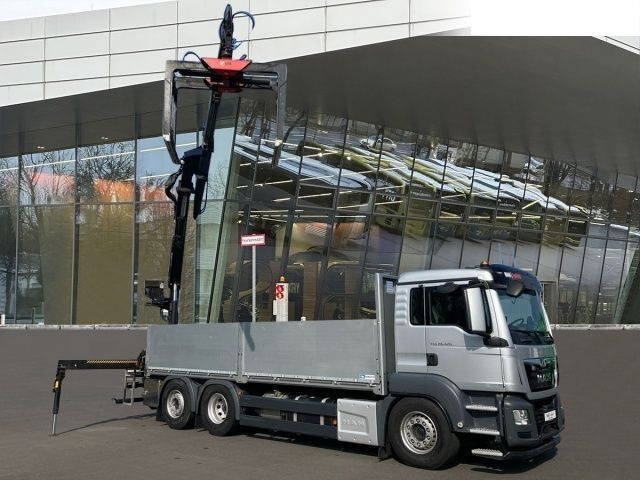 Samochód ciężarowy skrzyniowy/ Platforma, Samochod ciężarowy z HDS MAN TGS 26.420 Flatbed + crane 6x2: zdjęcie 6