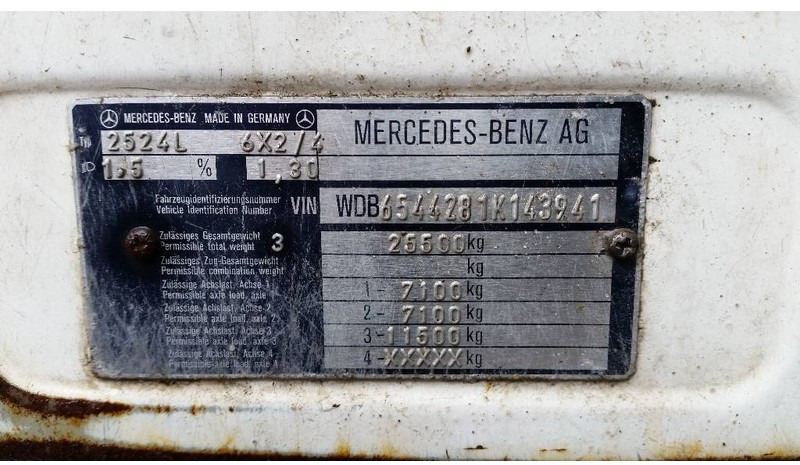 Samochód ciężarowe pod zabudowę Mercedes-Benz 2524 L: zdjęcie 10