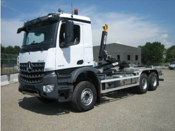 Ciężarówka hakowiec Mercedes-Benz 3342 6X6 HYVA Abroller: zdjęcie 1