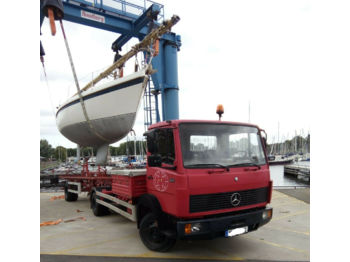 Samochód ciężarowy Mercedes-Benz 814 Bootstransporter: zdjęcie 1