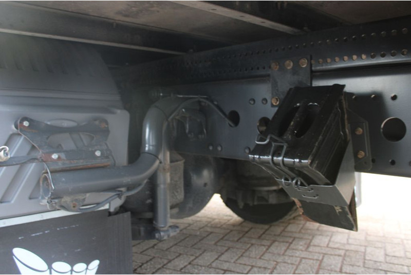 Samochód ciężarowy furgon Mercedes-Benz Atego 1218 + EURO 5 + LIFT: zdjęcie 20