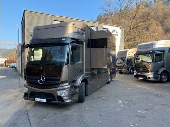 Ciężarówka do przewozu zwierząt Mercedes-Benz Pferdetransporter: zdjęcie 1