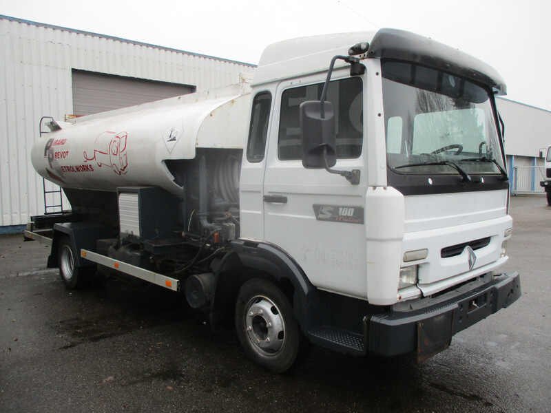 Samochód ciężarowy cysterna dla transportowania paliwa Renault Midliner S 180 , 4x2 , Belgium Fuel Truck , 7000 liters, 2 compartments: zdjęcie 4
