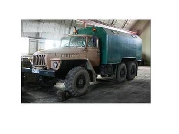 URAL 5557 - Samochód ciężarowy furgon
