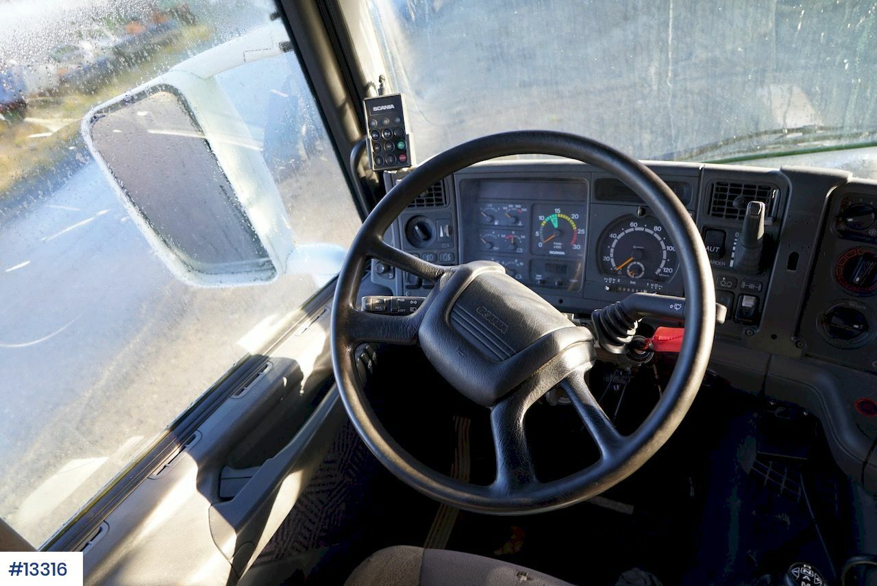 Samochód ciężarowe pod zabudowę Scania R124: zdjęcie 25