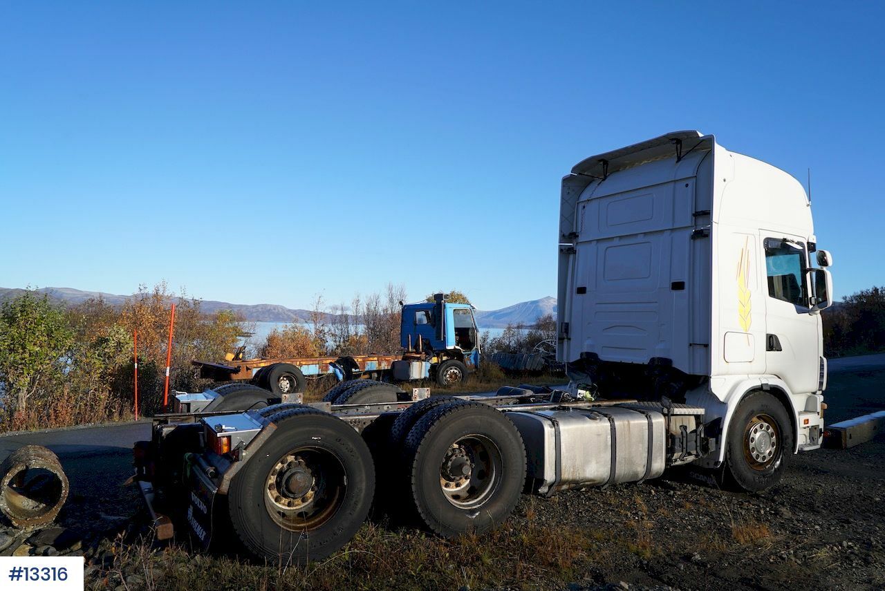 Samochód ciężarowe pod zabudowę Scania R124: zdjęcie 32