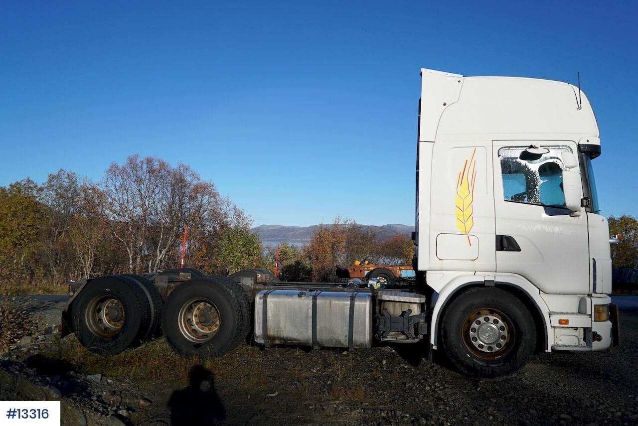 Samochód ciężarowe pod zabudowę Scania R124: zdjęcie 2