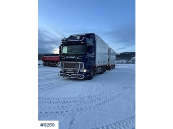 Samochód ciężarowy furgon Scania R560: zdjęcie 1