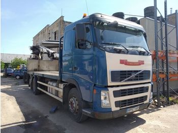 Samochód ciężarowy skrzyniowy/ Platforma, Samochod ciężarowy z HDS VOLVO FH 440: zdjęcie 1