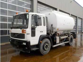 Samochód ciężarowy cysterna dla transportowania paliwa Volvo 4x2 12,500 Litre Fuel Tanker, Reverse Camera ( Registration Documents Are Not Available): zdjęcie 1
