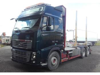 Samochód ciężarowy dla transportowania drewna Volvo FH16: zdjęcie 1