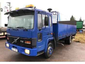 Samochód ciężarowy skrzyniowy/ Platforma Volvo FL611: zdjęcie 1