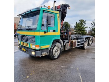 Hakowiec linowy, Samochod ciężarowy z HDS Volvo FL 10 6X2 320: zdjęcie 1