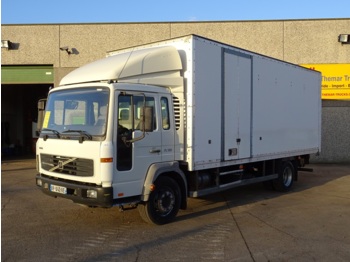 Samochód ciężarowy furgon Volvo FL 180 4X2: zdjęcie 1