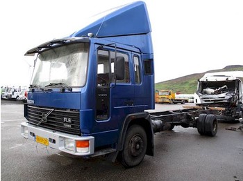 Samochód ciężarowe pod zabudowę Volvo FL 608 - 170HP: zdjęcie 1