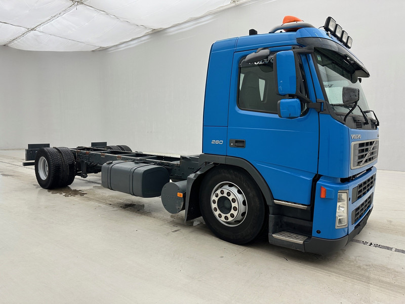 Samochód ciężarowe pod zabudowę Volvo FM9.260: zdjęcie 3