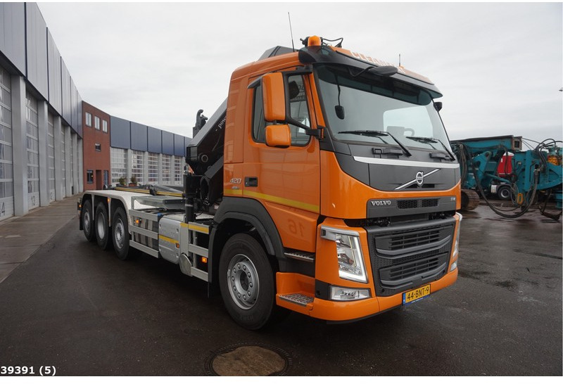 Ciężarówka hakowiec, Samochod ciężarowy z HDS Volvo FM 420 8x2 HMF 26 ton/meter laadkraan: zdjęcie 5