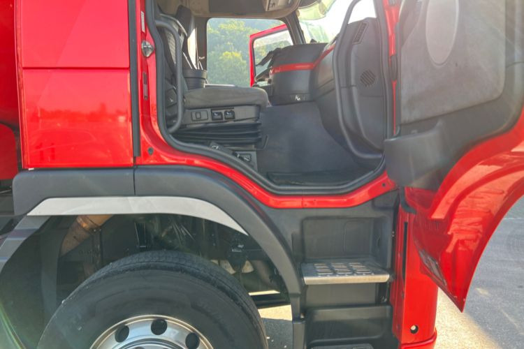 Samochód ciężarowy cysterna Volvo FM-460 6x2 Willig: zdjęcie 6
