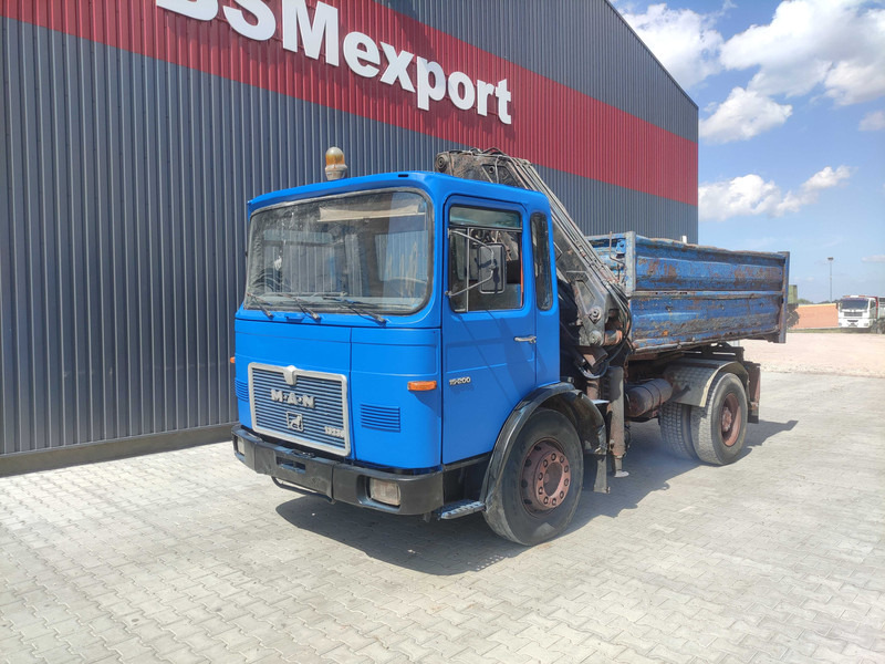 Wywrotka MAN 16.168 dump truck + crane