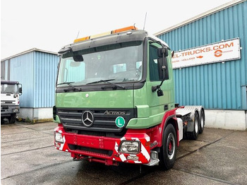 Ciągnik siodłowy MERCEDES-BENZ Actros 2644