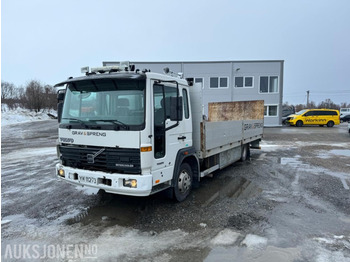 Samochód ciężarowy skrzyniowy/ Platforma VOLVO FLC