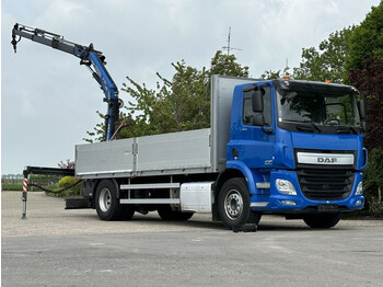 Samochod ciężarowy z HDS DAF CF 400