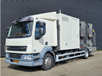 Samochód ciężarowy skrzyniowy/ Platforma DAF LF 220