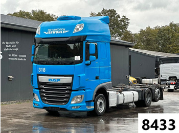 Ciężarówka kontenerowiec/ System wymienny DAF XF 440
