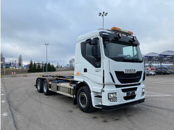 Ciężarówka hakowiec IVECO Stralis