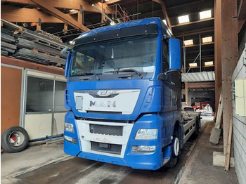 Ciężarówka kontenerowiec/ System wymienny MAN TGX 26.440