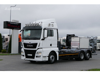 Ciężarówka kontenerowiec/ System wymienny MAN TGX 26.460