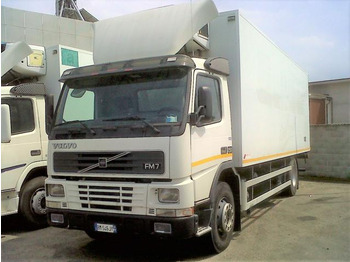 Ciężarówka izotermiczna VOLVO FM7