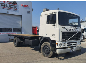 Samochód ciężarowy skrzyniowy/ Platforma VOLVO F10