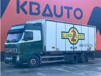 Samochód ciężarowy furgon VOLVO FH12 420