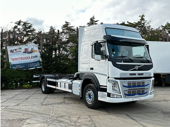 Ciężarówka kontenerowiec/ System wymienny VOLVO FM 450