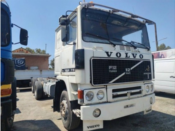 Samochód ciężarowe pod zabudowę VOLVO F12