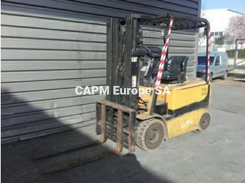 Wózek widłowy diesel Caterpillar EP25K-PAC: zdjęcie 1