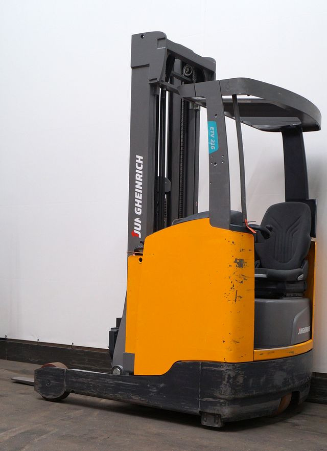 Reach truck Jungheinrich ETV216