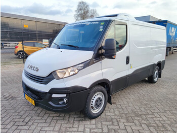 Samochód dostawczy chłodnia IVECO Daily 35s18