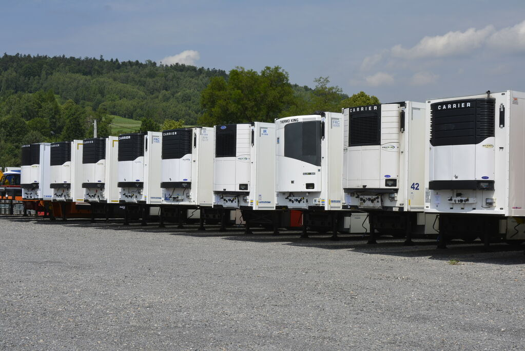 DUETDUDA - Maszyny budowlane MERCEDES-BENZ undefined: zdjęcie 4