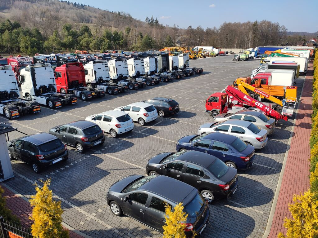 DUETDUDA - Maszyny budowlane MERCEDES-BENZ undefined: zdjęcie 16