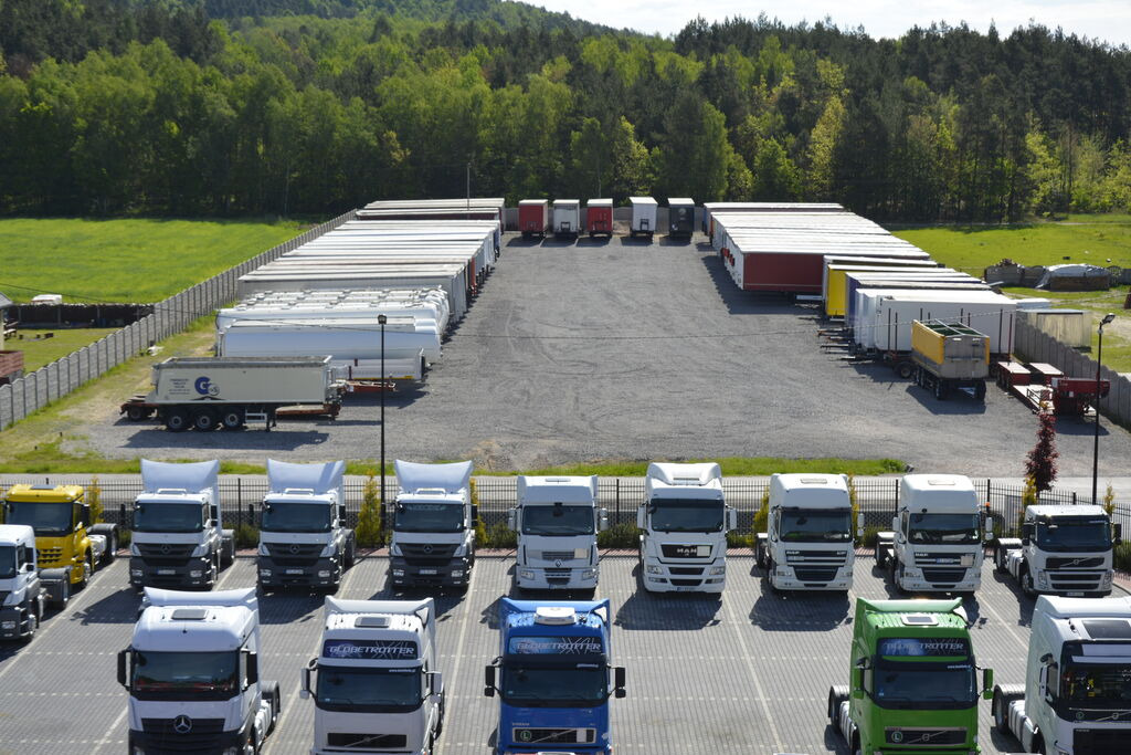 DUETDUDA - Maszyny budowlane MERCEDES-BENZ undefined: zdjęcie 10